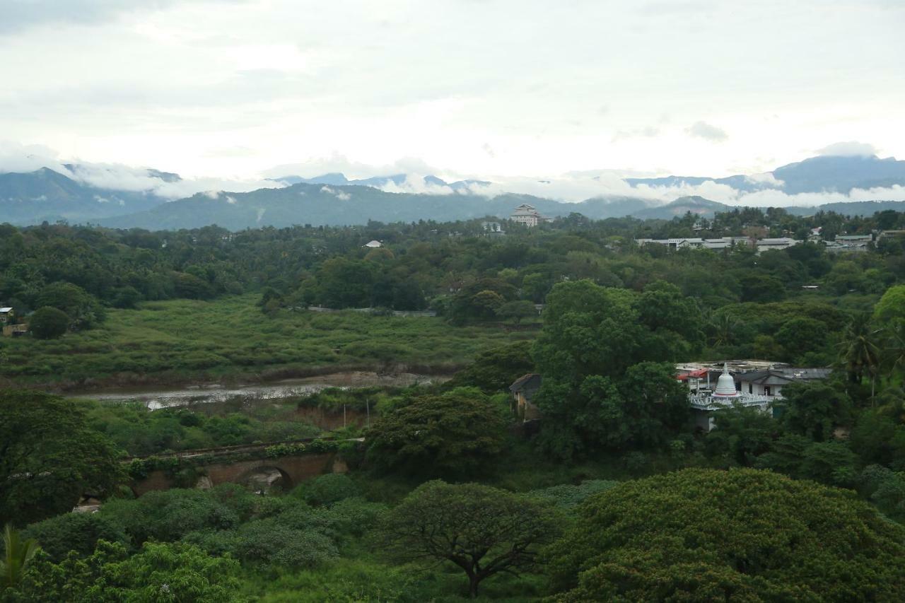 Rivendell Hotel Kandy Luaran gambar
